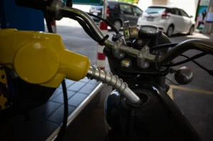 Sistema de Alimentação de Combustível em Motos: Diagnóstico, Manutenção e Principais Falhas
